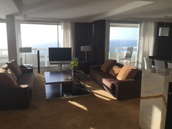 Solomon Mines Luxury Jewish Magazine