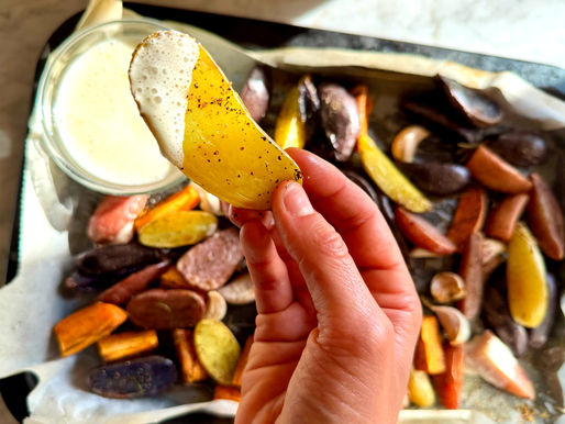 AQUAFABA GARLIC AIOLI