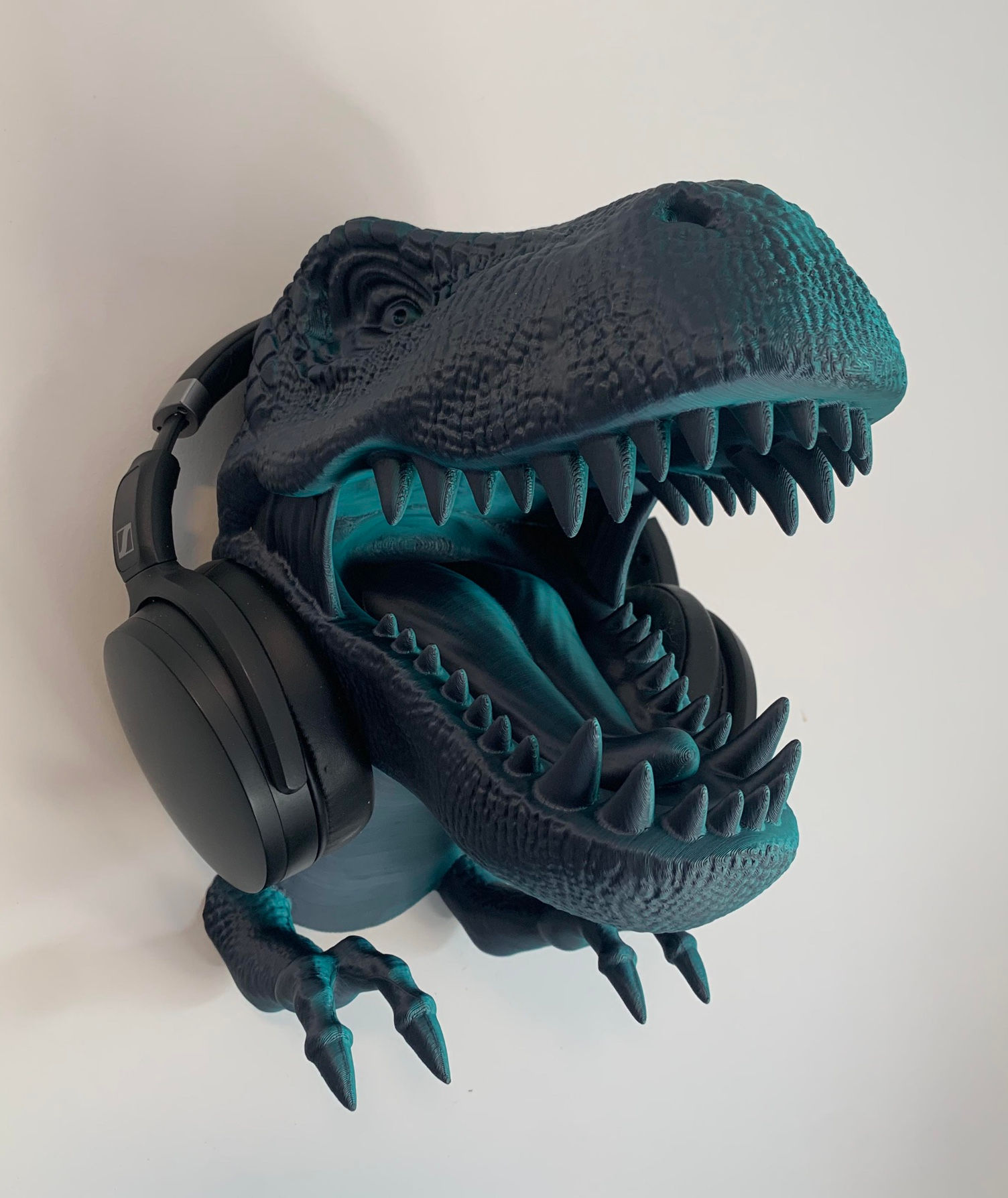 Trex headset + controller wall mount 