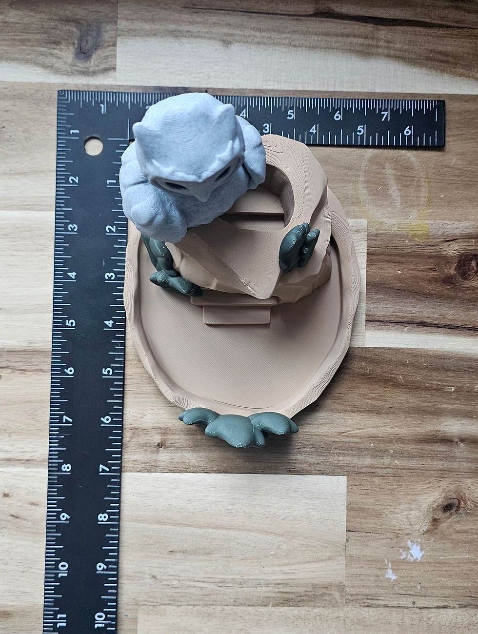Thumbnail: Owl dice tower 