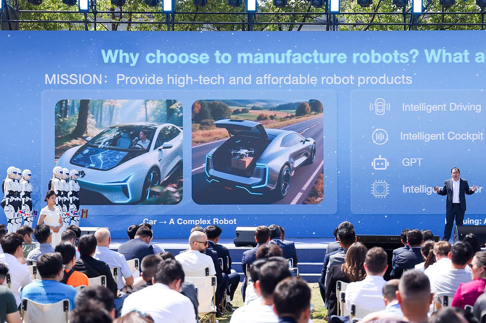 AiMOGA - mô hình robot hình người nổi bật trong ngành xe