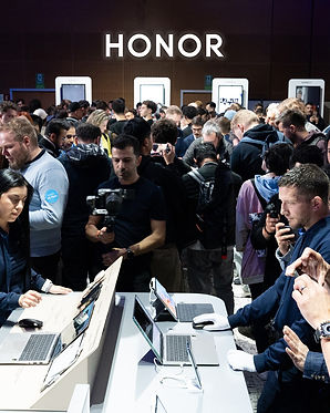 nong-tai-mwc-2025-honor-cong-bo-ke-hoach-honor-alpha-chi-10-ty-usd-phat-trien-ai