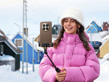 Với REDMI Note 15 Series, Xiaomi lần đầu tiên giới thiệu chuẩn độ bền REDMI Titan như một tiêu chuẩn tổng thể dành cho smartphone tầm trung. Chuẩn độ bền này được xây dựng đồng bộ từ cấu trúc bên trong đến vật liệu hoàn thiện bên ngoài, tập trung vào khả năng kháng nước, kháng bụi, chống rơi va đập và duy trì sự ổn định trong quá trình sử dụng lâu dài, những yếu tố thường chỉ xuất hiện trên các dòng smartphone cao cấp.