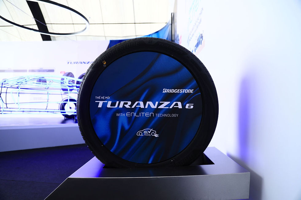 Nhờ tích hợp công nghệ ENLITEN™ độc quyền từ Bridgestone, TURANZA 6 mang đến những cải tiến rõ rệt, bao gồm giảm tiếng ồn đến 8%, tăng độ êm ái thêm 8% giúp mỗi chuyến đi trở nên yên tĩnh và thoải mái hơn