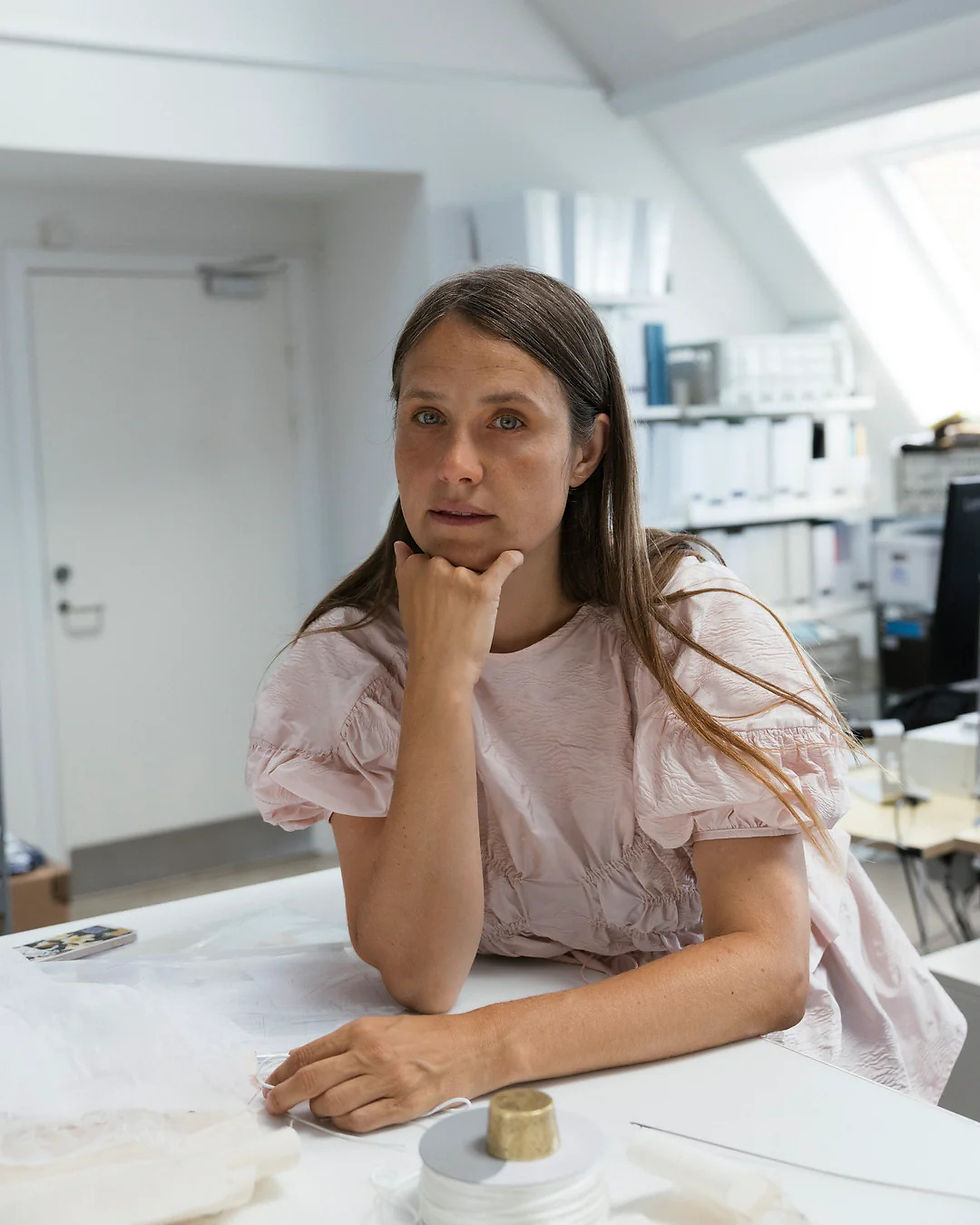 UNIQLO lần đầu tiên ra mắt Bộ Sưu tập có tính ứng dụng cao, kết hợp với Cecilie Bahnsen