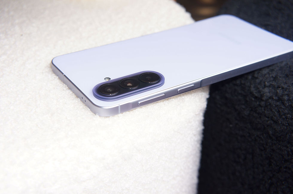 Đẹp chuẩn Awesome: Galaxy A37 5G và Galaxy A57 5G ghi điểm với diện mạo đầy sức sống