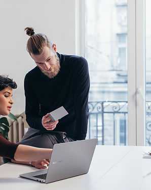 laptop-doanh-nghiep-asus-experbook-series-asus-expertbook-p5-voi-vi-xu-ly-intel-core-ultra-series-2-asus-expertbook-p1-va-p3-da-nang-dap-ung-moi-tac-vu-van-phong