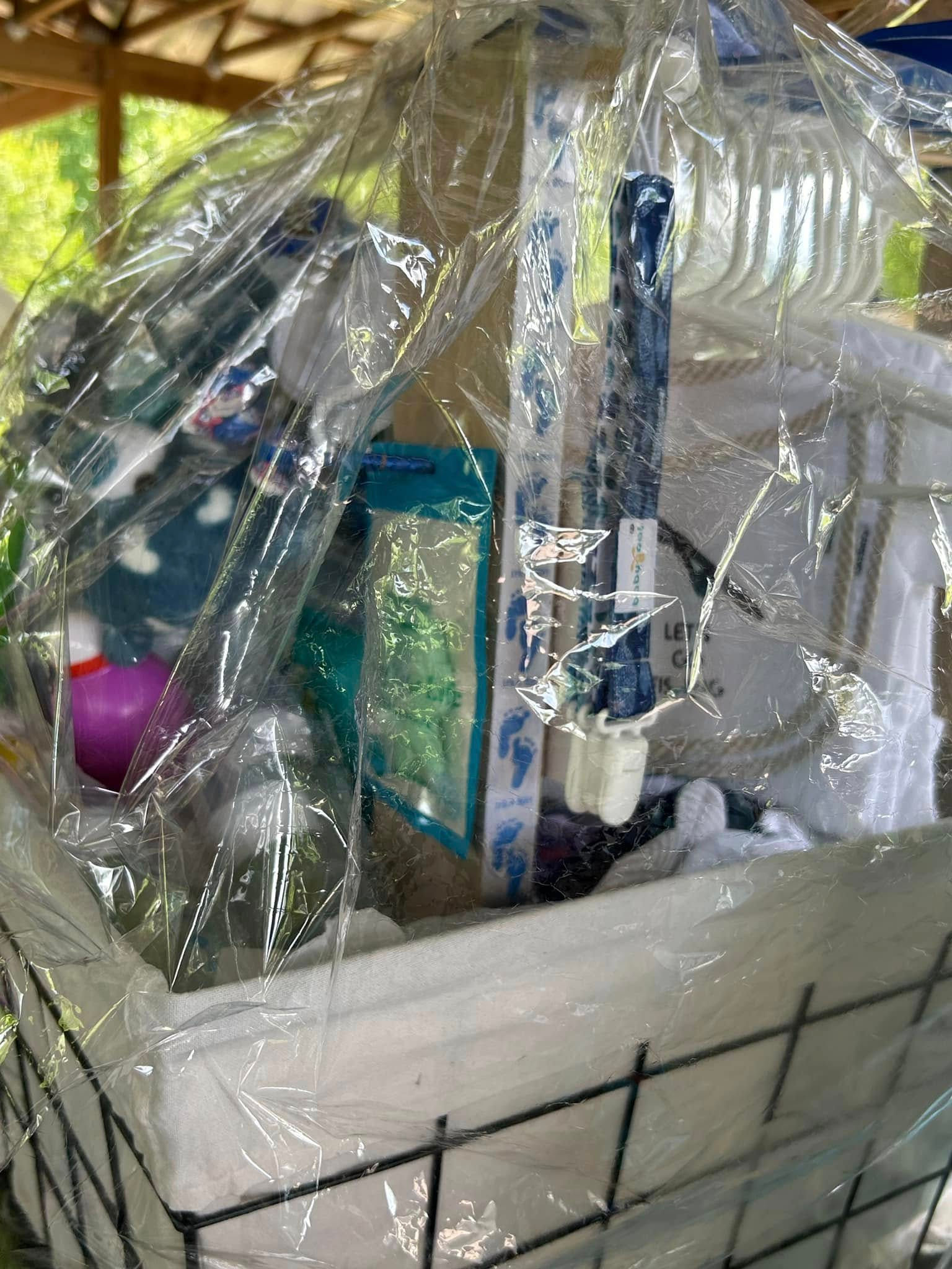 ULTIMATE BABY SHOWER GIFT BASKET
