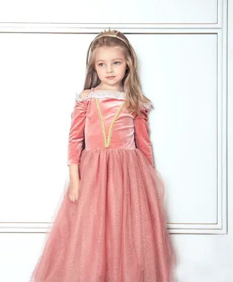 Miniatura: Soft stretch velvet fabric princess dress up