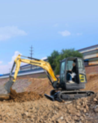 NEW! Shantui  SE36SR, 8400lbs, Yanmar Diesel, Cab, AC, Loaded!