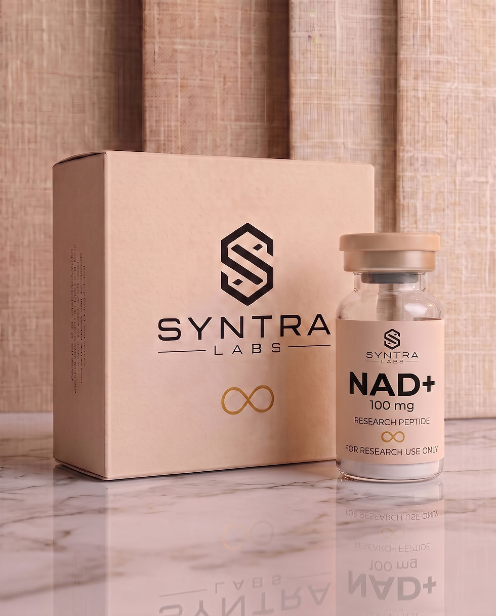 Vial de NAD+ 100 mg de SYNTRA LABS, uso exclusivo para investigación.