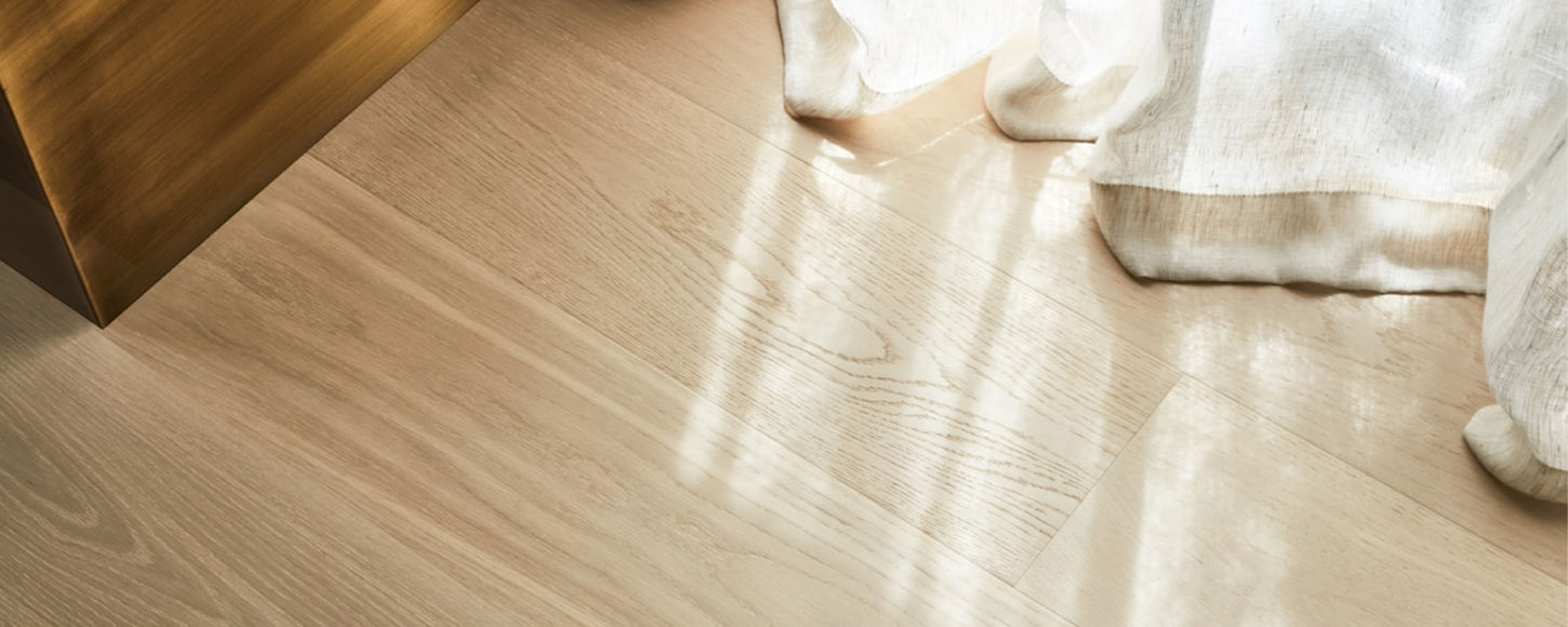 Hardwood Oak Boards in a Gold Coast bedroom