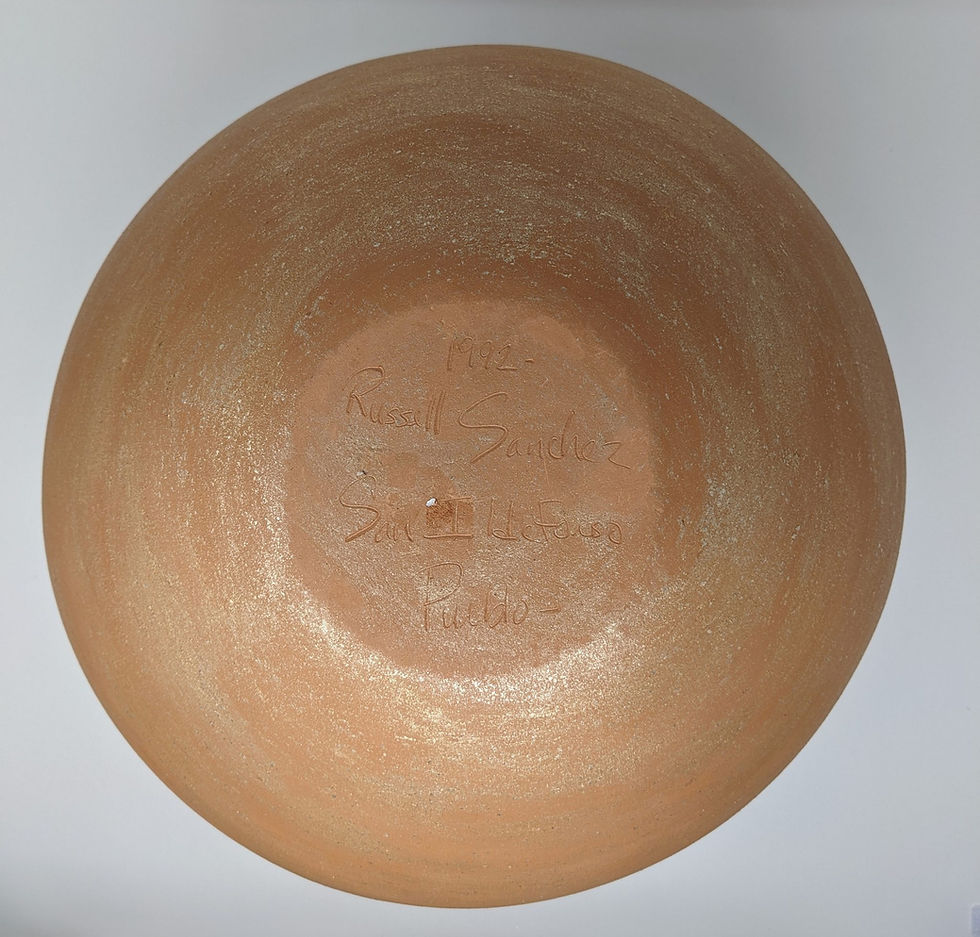 Thumbnail: Russell Sanchez Large Micaceous Jar with Sgraffito-carved Bear, Corrugated Rim