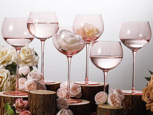 Affordable Luxury: Chic Glassware Picks for the Style-Conscious Host