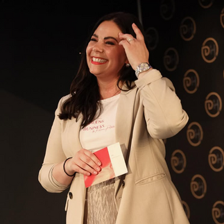 Aufregung vor einer Rede bei einem Speakerauftritt im alten Frauenbad in Heidelberg