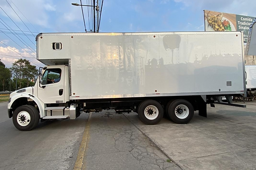 CAJA SECA CON COPETE PARA CAMIÓN