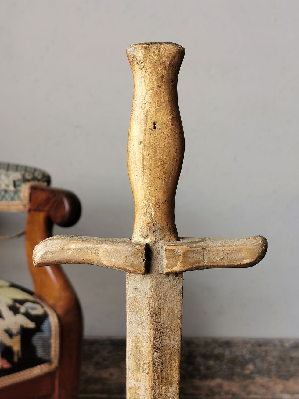 Thumbnail: Wooden Sword