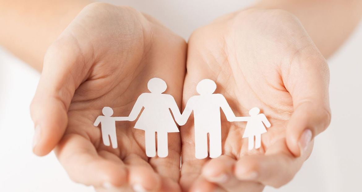 Item 28 Family image inner page.jpg