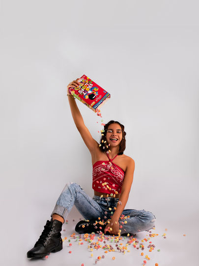 ensaio feminino interno em estúdio no rio de janeiro sessão de fotos inspirada nos anos 90