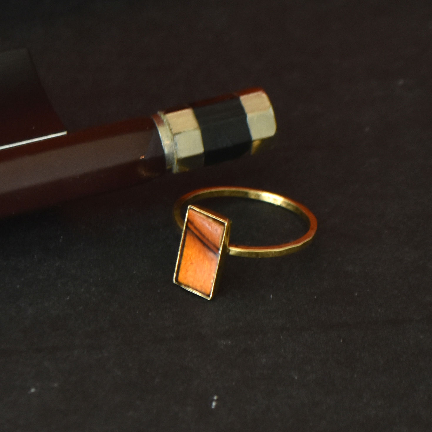 Bitty Viola Ring - Size 7