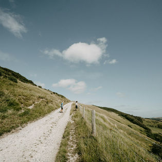 The path down to Durdle Door
