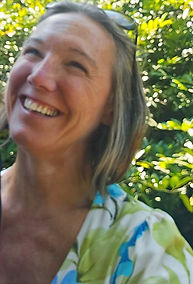 Hypnotherapy Hypnotherapist Coach South Devon Helen Stone Wellbeing Smoking Phobias Weight Loss Confidence Self Esteem Relaxation Meditation