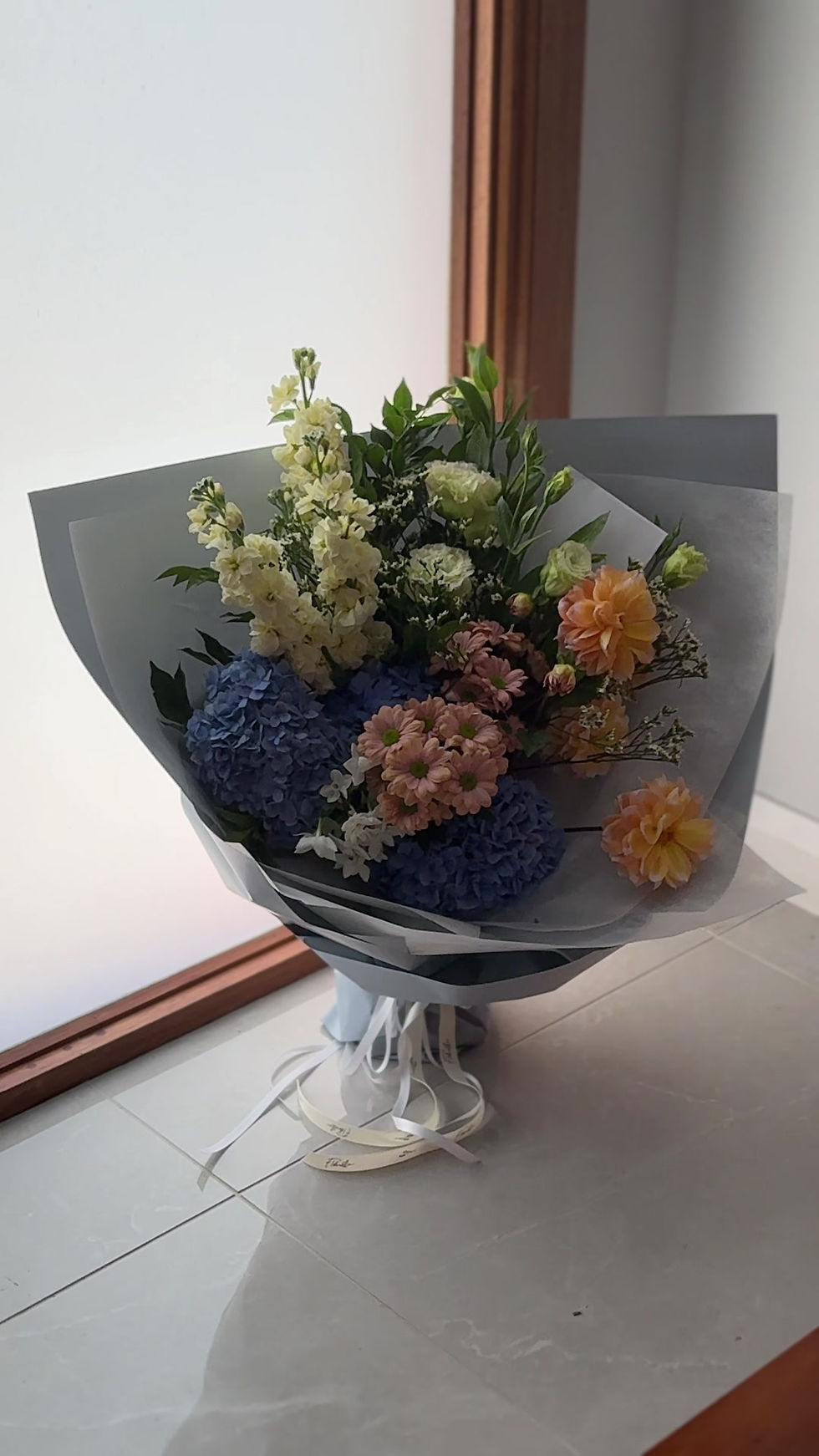 Thumbnail: Peach Cloud Bouquet