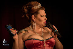 Raketenmieze｜©Stagetime．ch-5