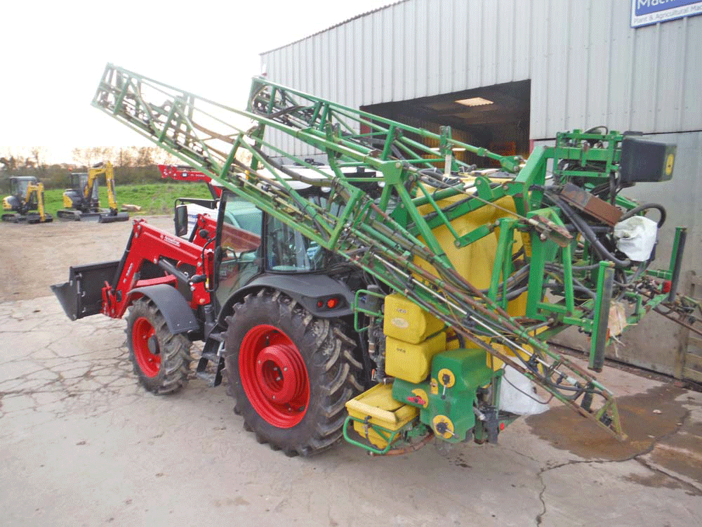JD-sprayer1.gif