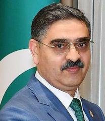 Ilham_Aliyev_met_with_caretaker_Prime_Minister_of_Pakistan_in_Tashkent_(1)_(cropped).jpg