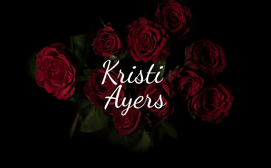 red roses flower arrangement_edited.jpg