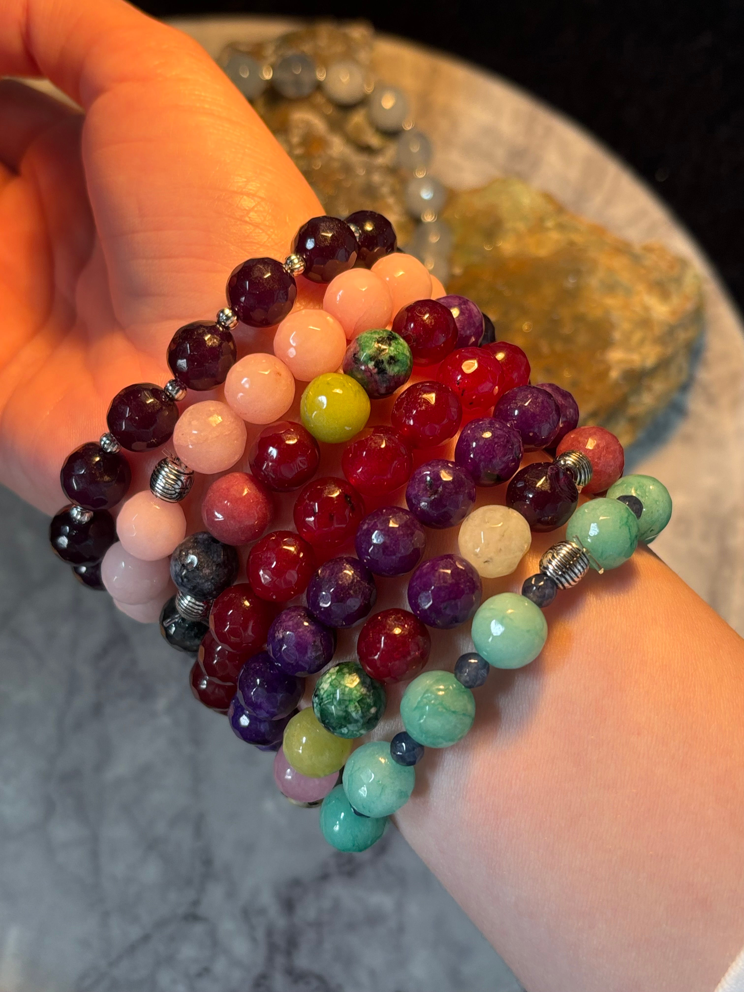 Enerji Taşlı Bileklikler