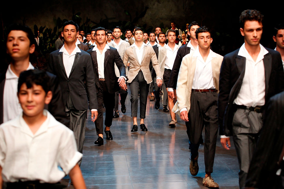 DolceGabbana-Mens-Show-SS-2013_4.jpg