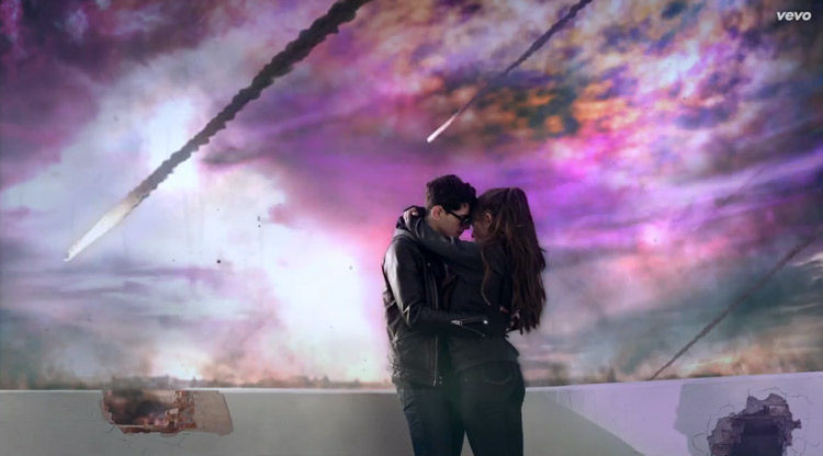 one-last-time-ariana-grande-clipe-agambiarra.jpg