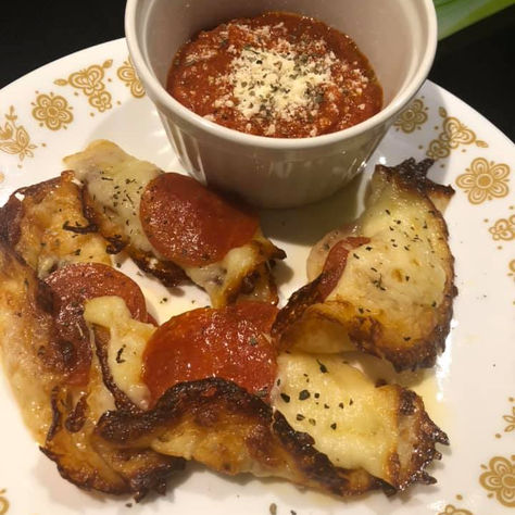 Low Carb Pizza Rollups