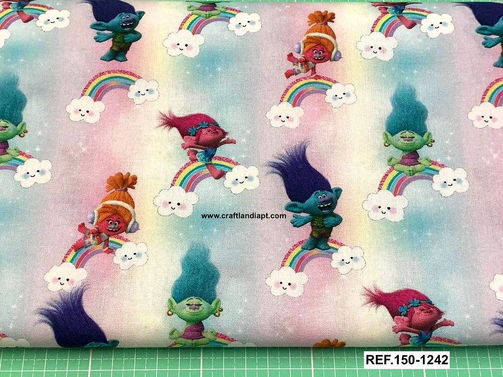 Miniatura: REF. 1242 - TROLLS fundo colorido