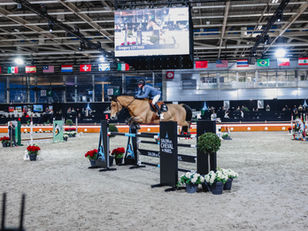 Mathilde Labat en immersion avec Grégory Cottard, ambassadeur engagé au Salon du Cheval de Paris 2025