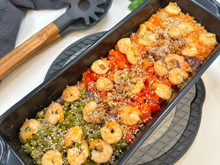 Leckerer Asianudeln mit Garnelen aus der Antihaft Brilliance Kastenform Rezept