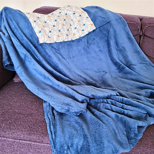 Coussin plaid bleu canard et coton fleur