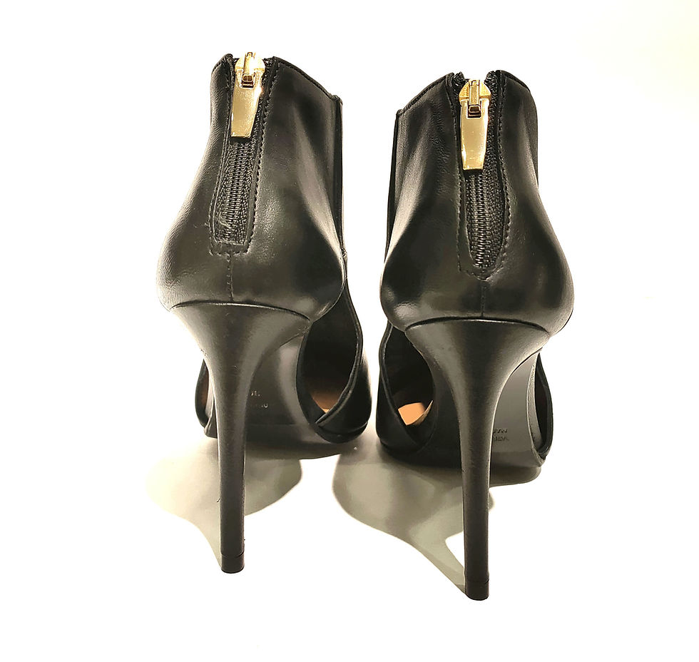 Miniatura: Tronchetto CHANTAL in pelle nera 1872