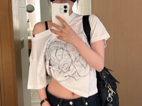 Karina同款Prada Explore航海郵差包今期最紅!準備好入手最新潮流!