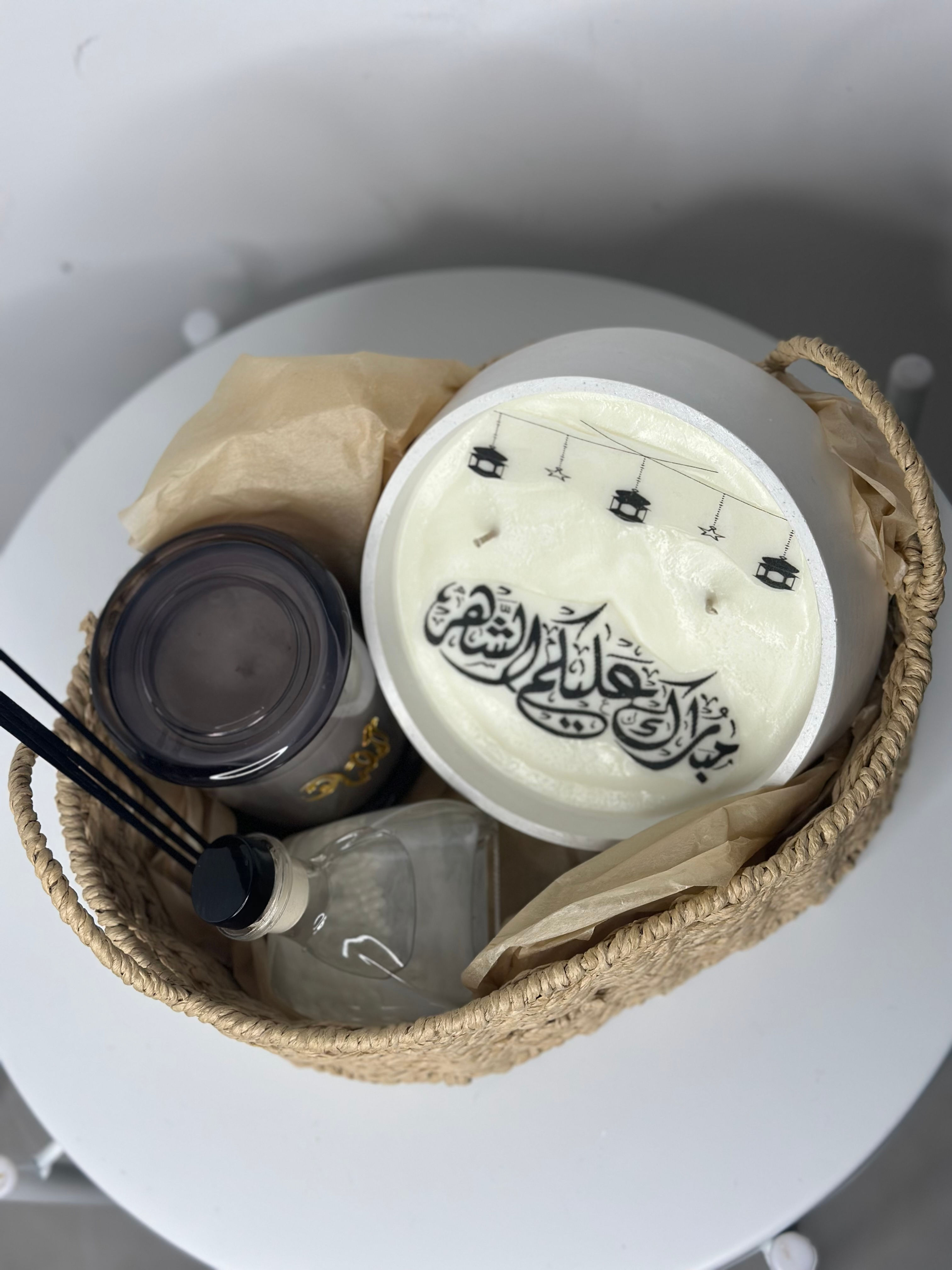 تنسيق رمضاني مع سلة قش بيضويه