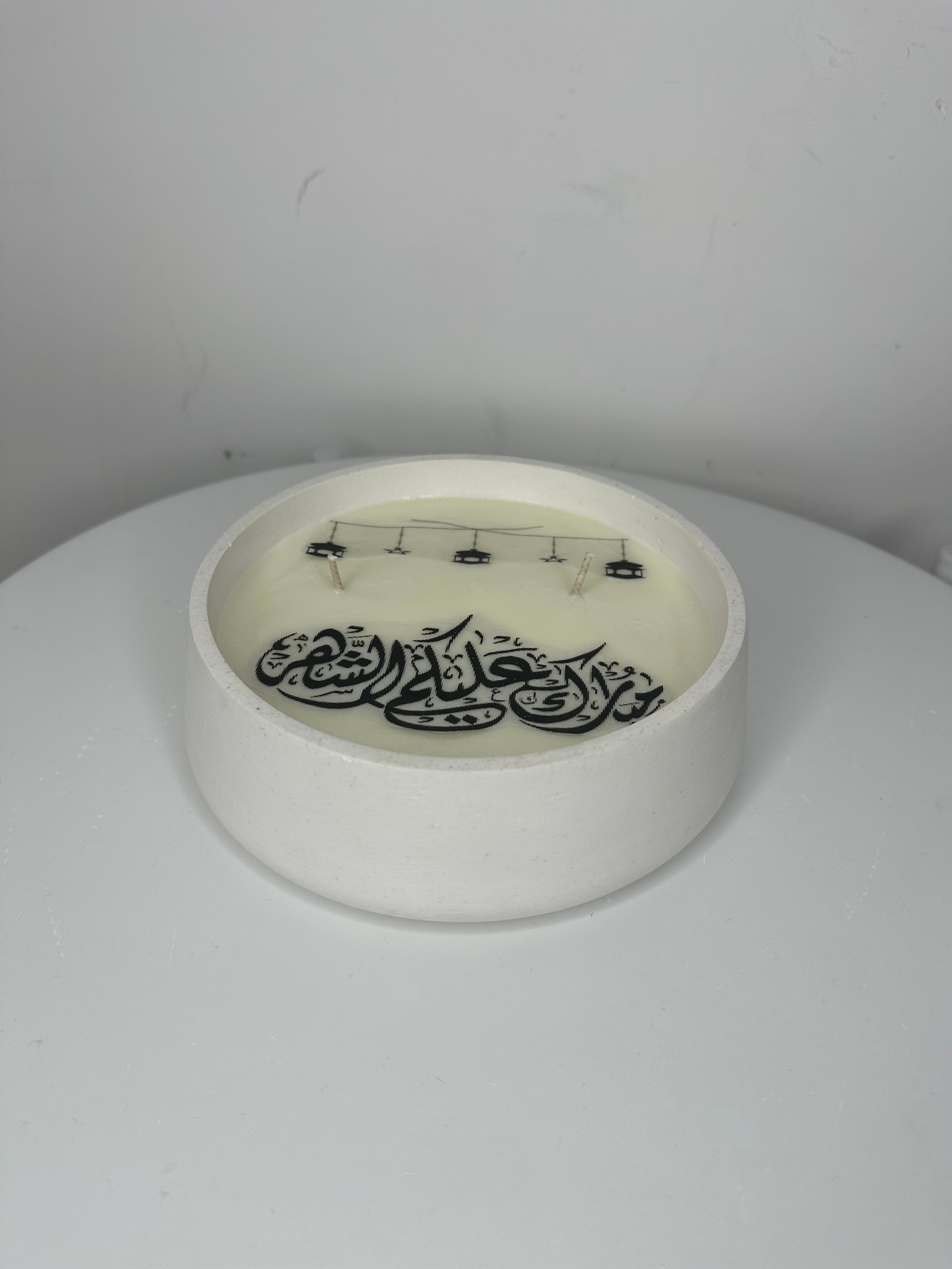 جاط شمع مع طباعة مبارك عليكم الشهر