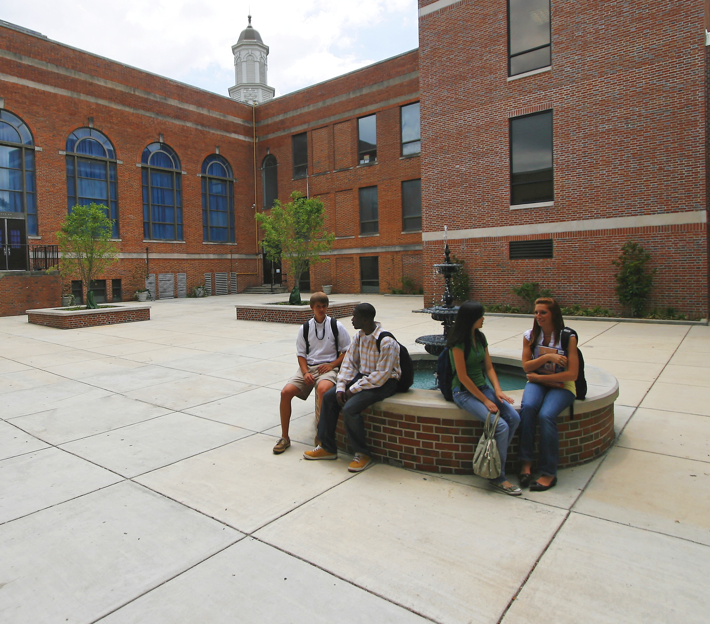 columbus-high-school-hecht-burdeshaw