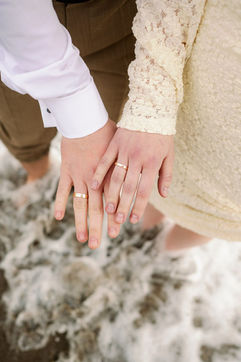 Laulību gredzeni. Juvelieris Rīgā Arvis Kotins.