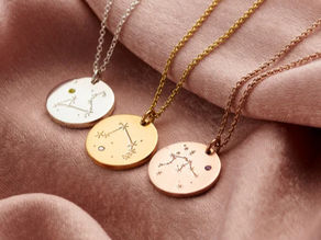 Zelta un sudraba kuloni ar gravējumu