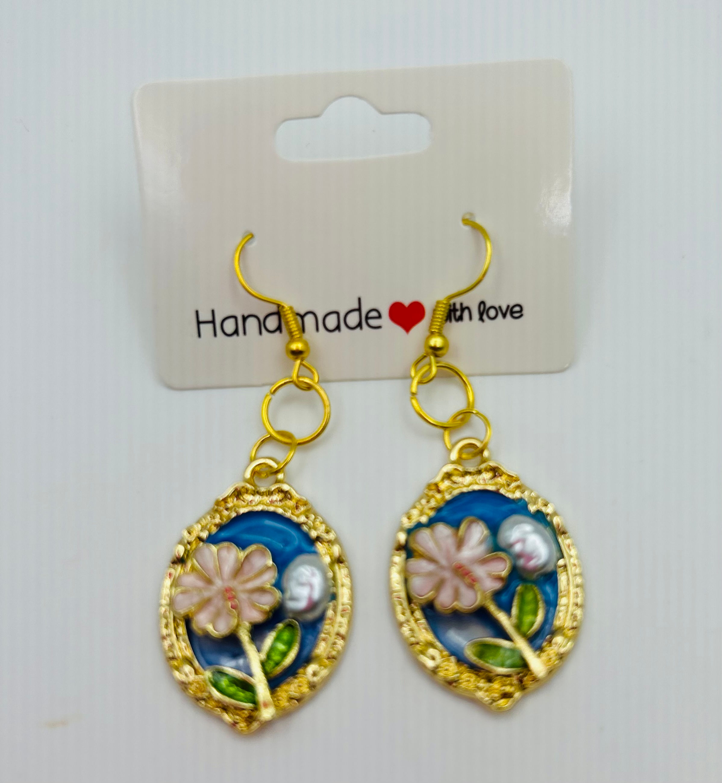 White daisy cameo earrings