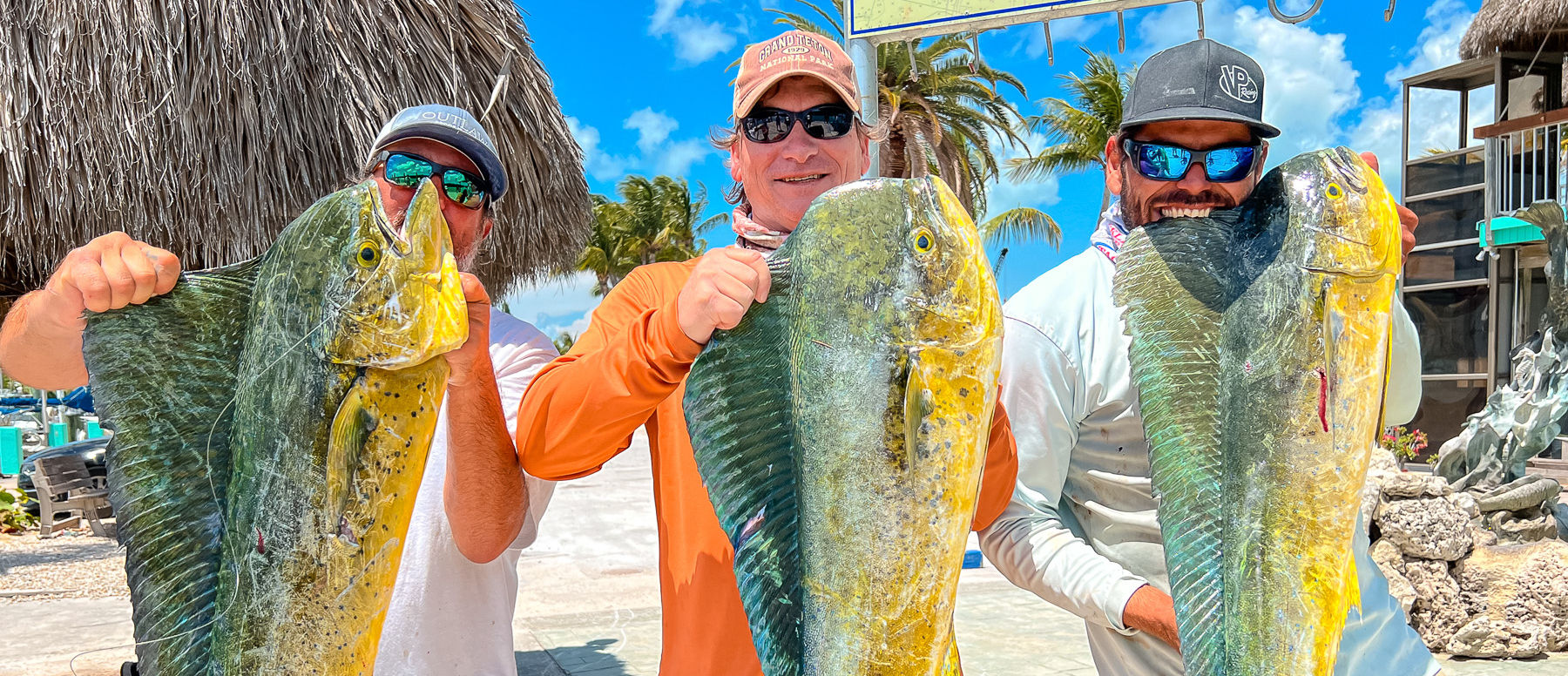 Marathon Florida Outlaw Sport fishing Charter Mahi Mahi Crew and client.jpg