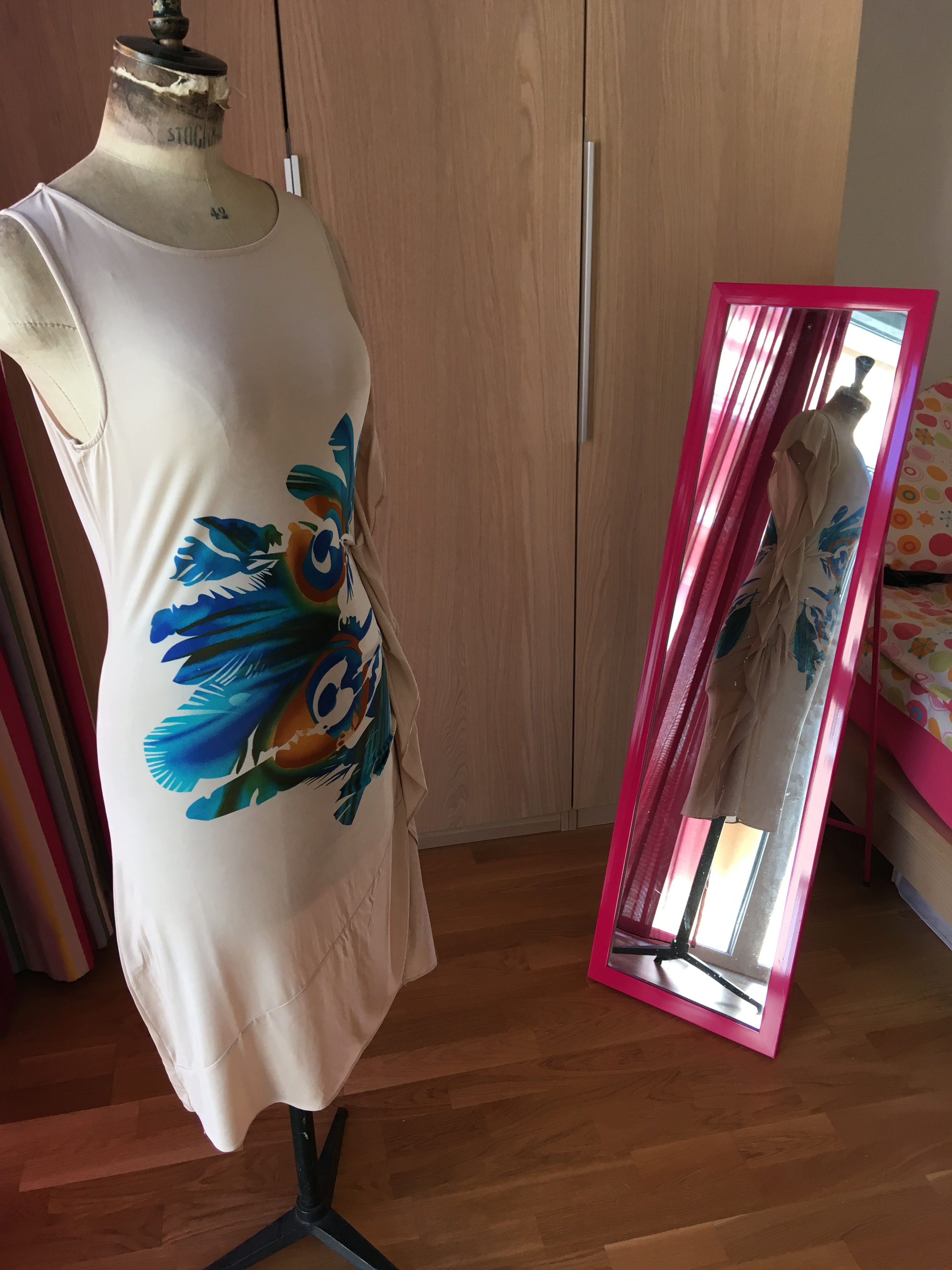 Robe Guess by Marciano