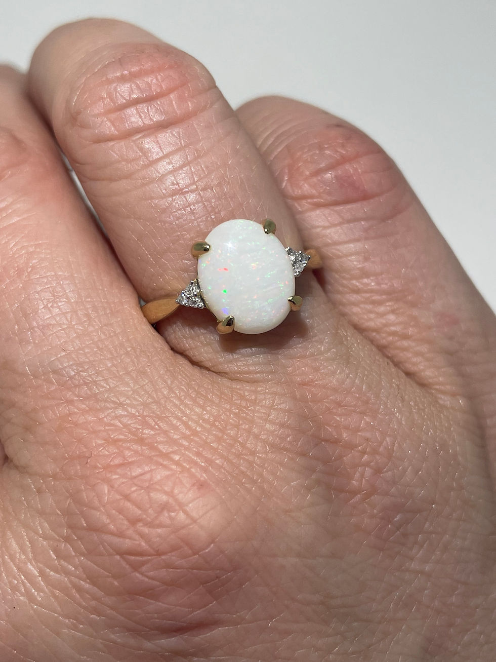 Thumbnail: 9ct yellow gold opal ring